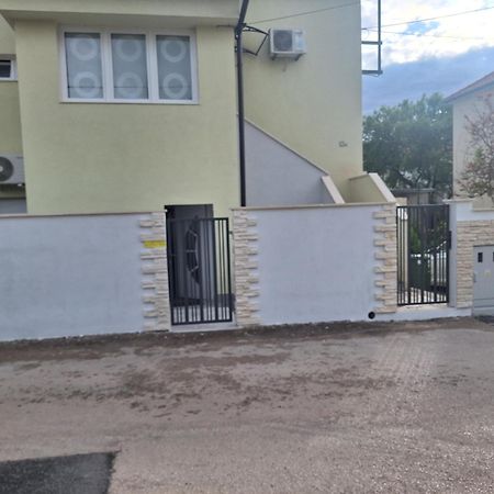 Apartman Anchi زادار المظهر الخارجي الصورة